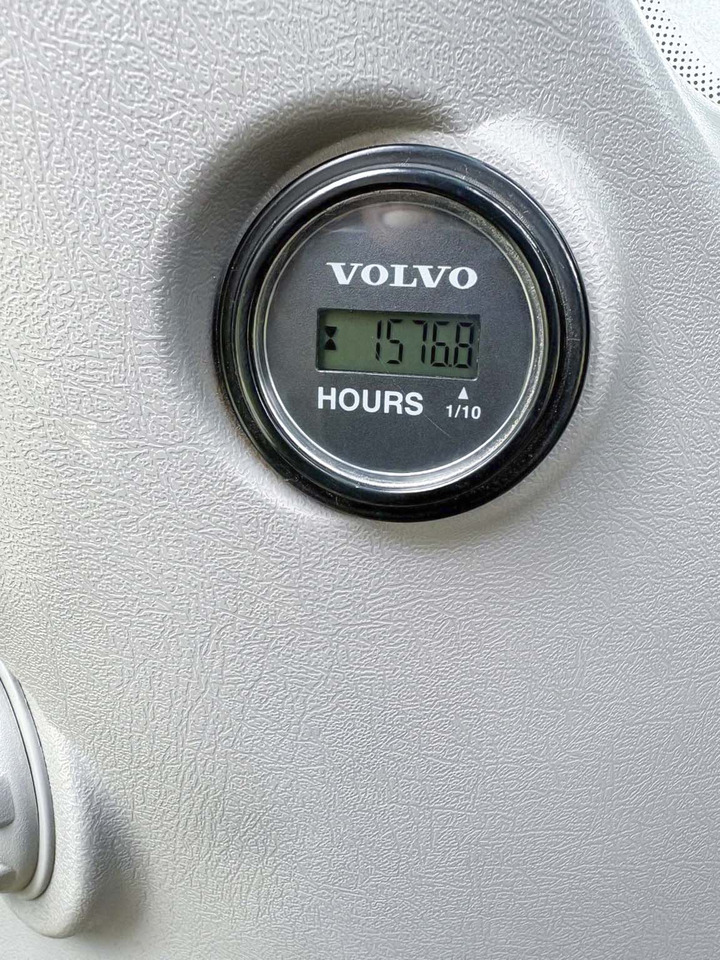 Excavadora de ruedas VOLVO EWR150E: foto 17