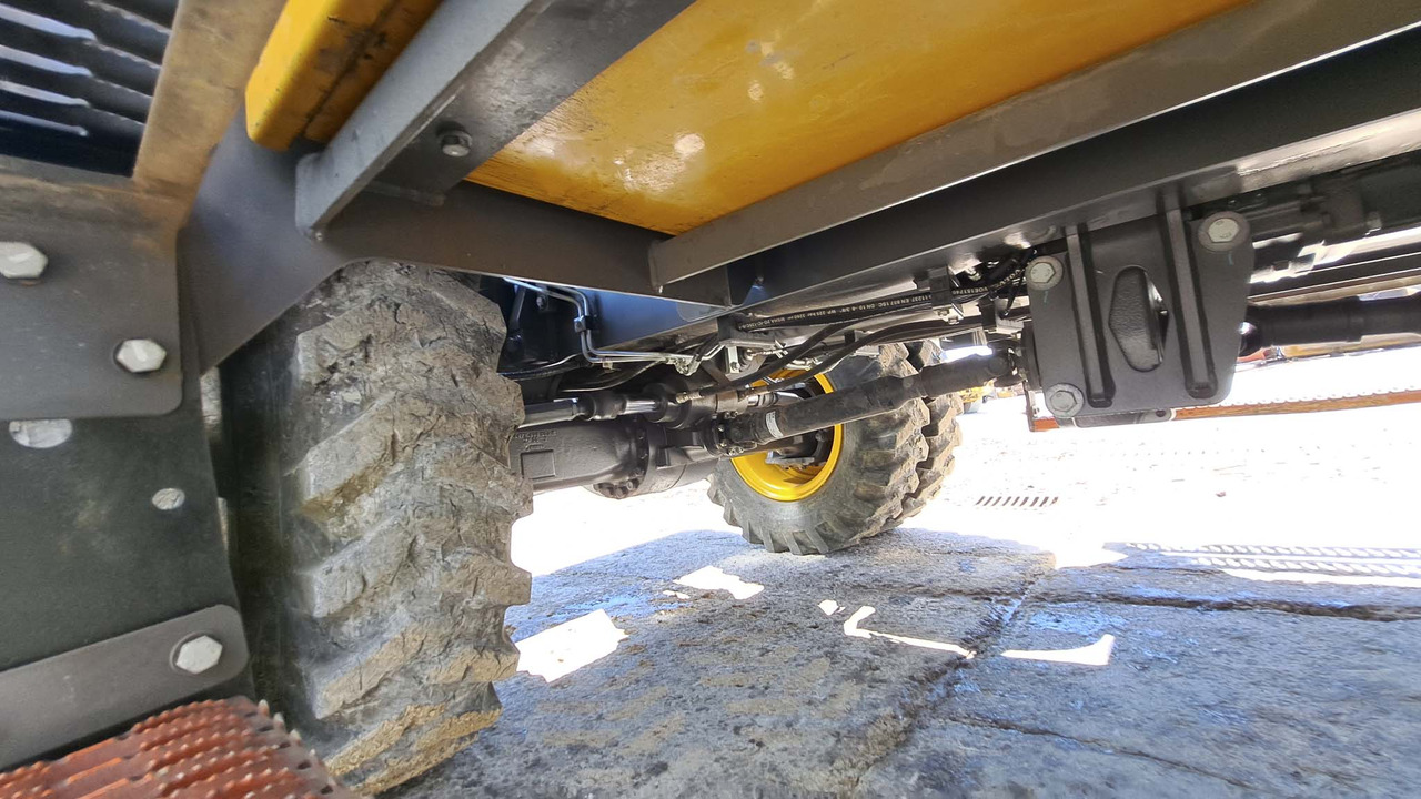 Excavadora de ruedas VOLVO EWR150E: foto 8