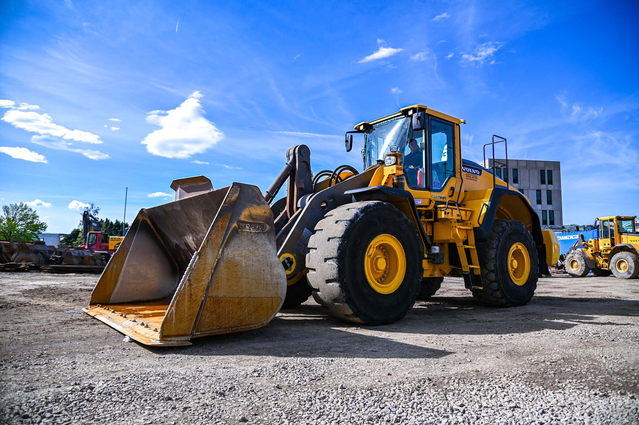 VOLVO L180H - Cargadora de ruedas: foto 1 VOLVO L180H - Cargadora de ruedas: foto 1