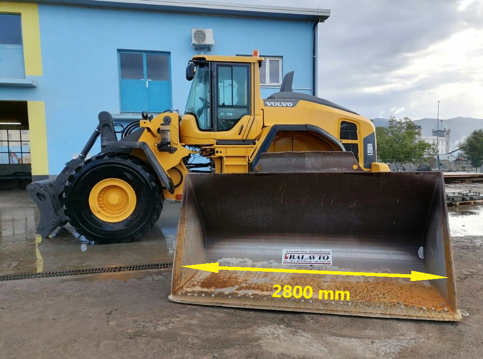 VOLVO loader bucket 2800 mm - Cazo cargador para Cargadora de ruedas: foto 2 VOLVO loader bucket 2800 mm - Cazo cargador para Cargadora de ruedas: foto 2