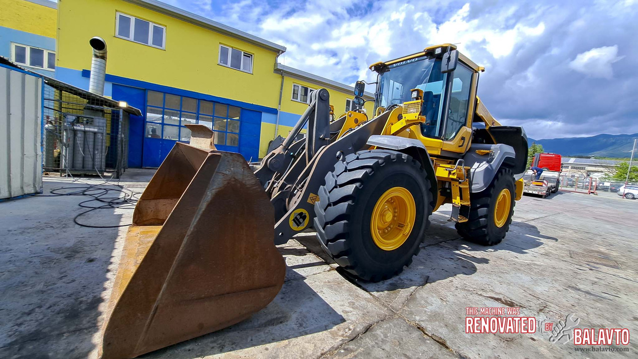 Volvo L120H - Cargadora de ruedas: foto 1 Volvo L120H - Cargadora de ruedas: foto 1