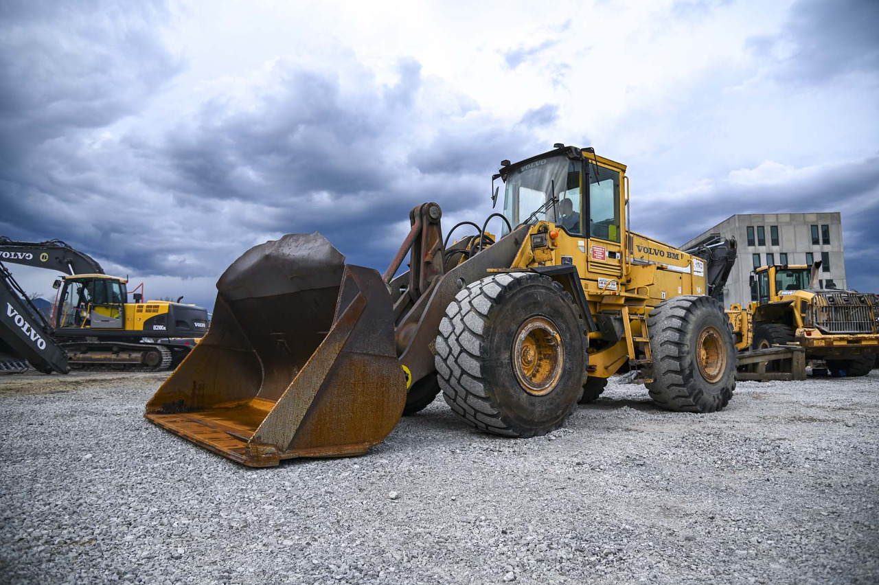 Volvo L150 - Cargadora de ruedas: foto 1 Volvo L150 - Cargadora de ruedas: foto 1