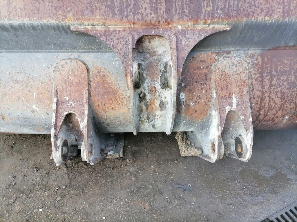 Volvo loader bucket 2800 mm - Cazo cargador: foto 4 Volvo loader bucket 2800 mm - Cazo cargador: foto 4