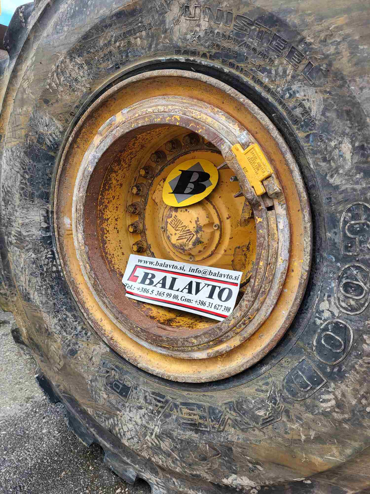 Llanta para Cargadora Volvo rims: foto 6