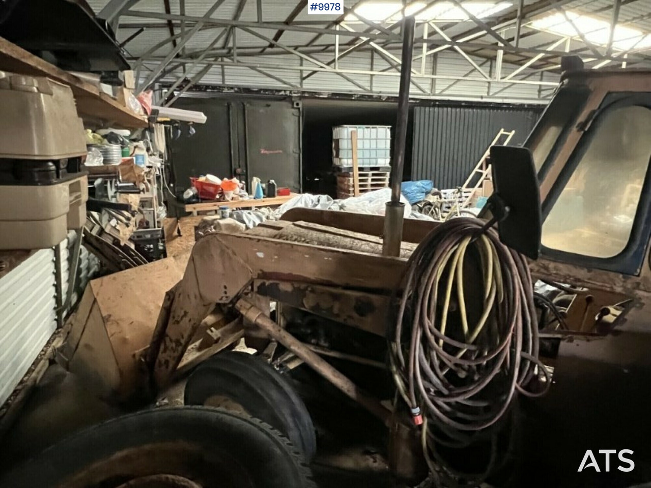 Tractor Backhoe loader- MASSEY-FERGUSON 203: foto 8