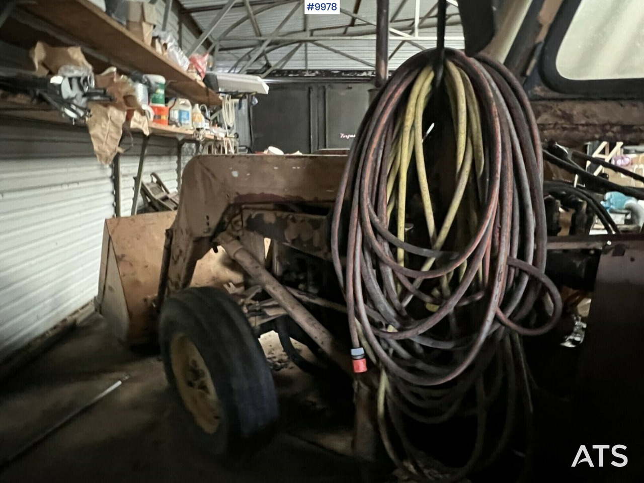 Tractor Backhoe loader- MASSEY-FERGUSON 203: foto 10