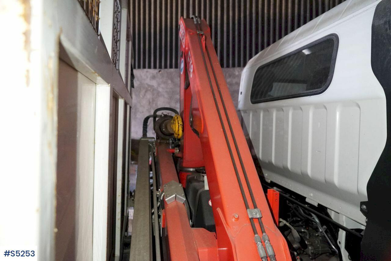 Crane truck with flat Mitsubishi Canter 7C15 - Camión grúa: foto 5 Crane truck with flat Mitsubishi Canter 7C15 - Camión grúa: foto 5