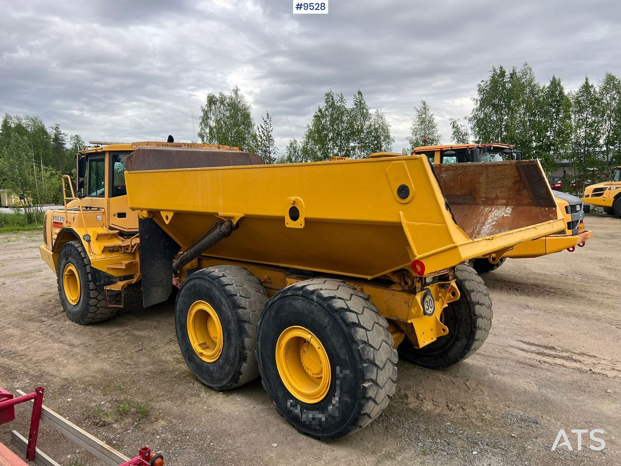 Dumper Volvo A25D 6X6 (SEE VIDEO) - Dúmper articulado: foto 3 Dumper Volvo A25D 6X6 (SEE VIDEO) - Dúmper articulado: foto 3