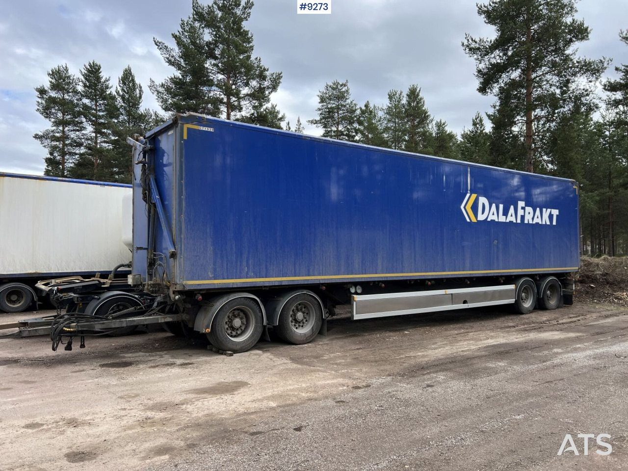 EKSJÖVAGNEN FS 18-18 CHIPPER TRAILER - Remolque caja cerrada: foto 1 EKSJÖVAGNEN FS 18-18 CHIPPER TRAILER - Remolque caja cerrada: foto 1