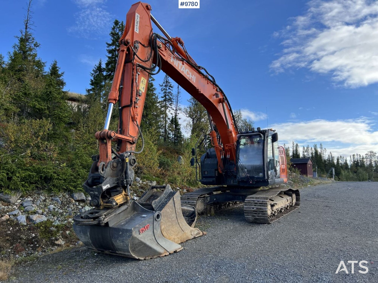 Excavadora de cadenas Hitachi ZX 225 US LC-L with excavation system and attachments: foto 8