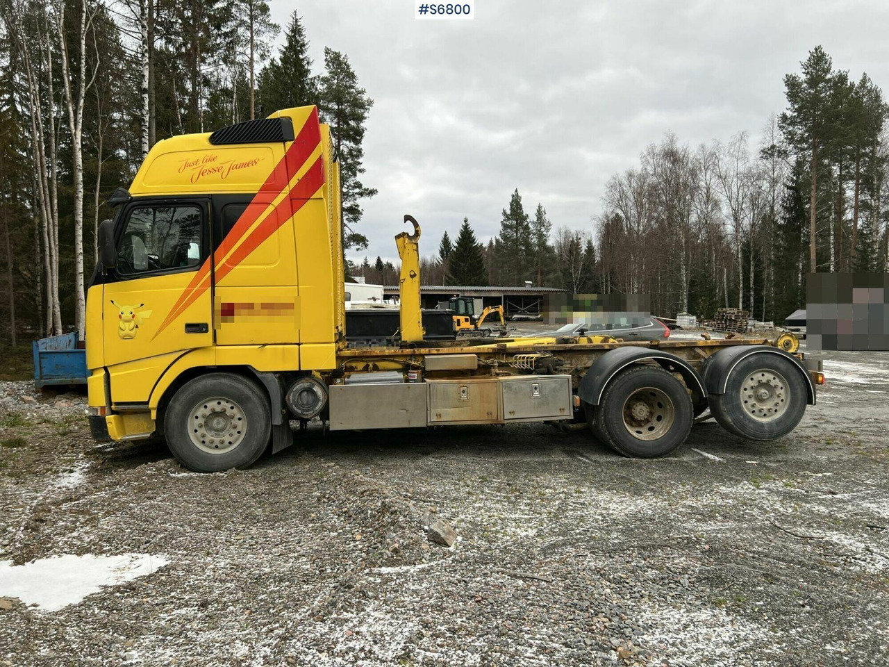 Hook Truck Volvo FH 16 6X2 - Camión multibasculante: foto 4 Hook Truck Volvo FH 16 6X2 - Camión multibasculante: foto 4