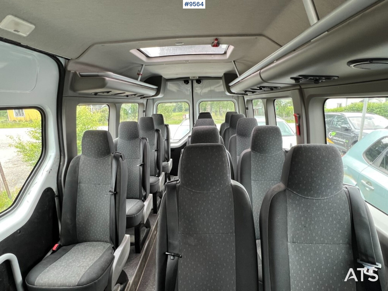Minibus - 16-seater bus - Opel Movano - Minibús, Furgoneta de pasajeros: foto 5 Minibus - 16-seater bus - Opel Movano - Minibús, Furgoneta de pasajeros: foto 5