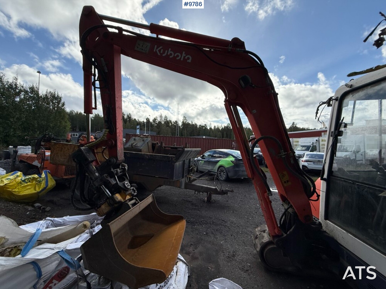 Kubota U45-3a crawler excavator with tiltrotator and buckets - Otros maquinaria: foto 4 Kubota U45-3a crawler excavator with tiltrotator and buckets - Otros maquinaria: foto 4