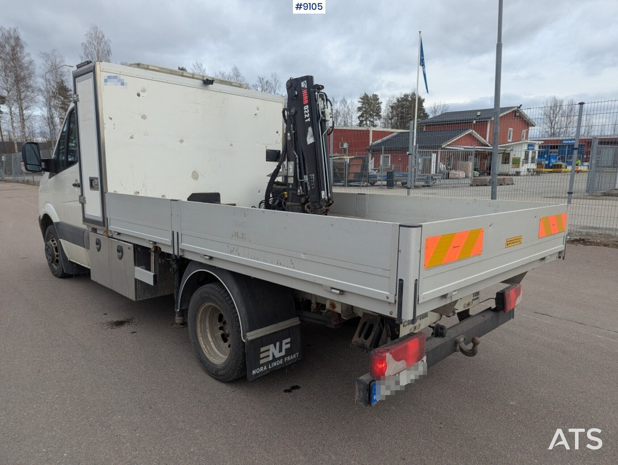 Pickup Crane Truck VW Crafter 50 2.5 TDI with HIAB crane (SEE VIDEO) - Camión grúa: foto 4 Pickup Crane Truck VW Crafter 50 2.5 TDI with HIAB crane (SEE VIDEO) - Camión grúa: foto 4