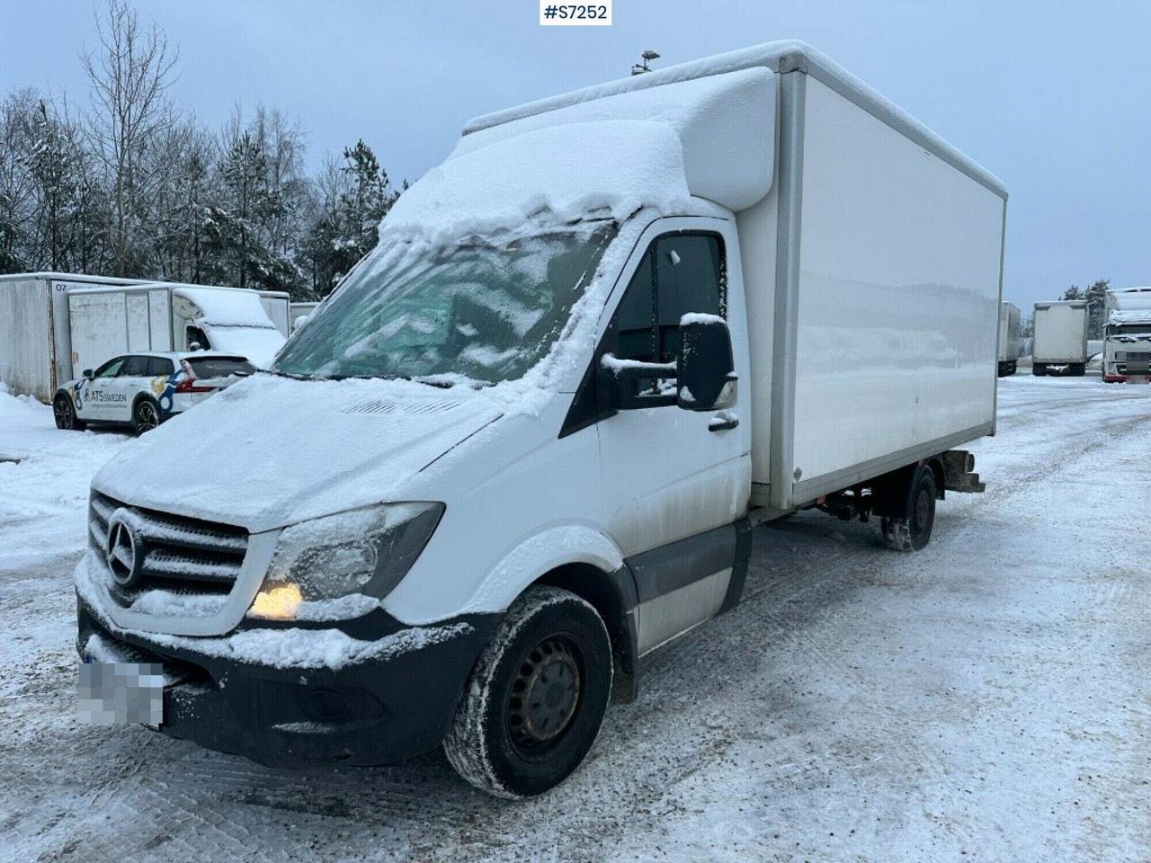 Sprinter box truck Mercedes Benz with Tailgate lift - Furgoneta caja cerrada: foto 3 Sprinter box truck Mercedes Benz with Tailgate lift - Furgoneta caja cerrada: foto 3