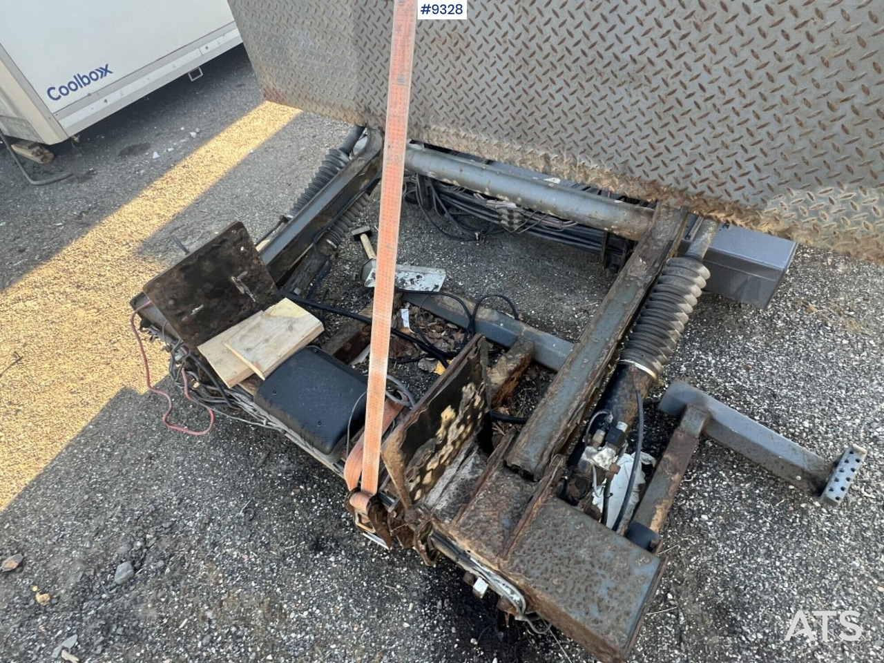 Tail lift - Zepro- ZHD 2000-155MA - Trampilla elevadora: foto 4 Tail lift - Zepro- ZHD 2000-155MA - Trampilla elevadora: foto 4