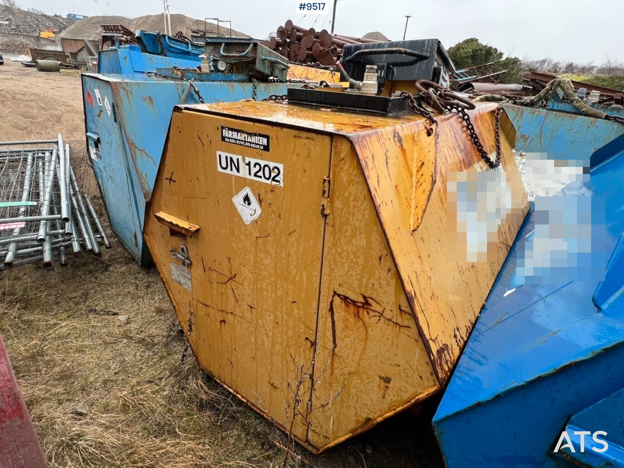 Tank diesel - 1,5 cubic - J-O Fherm dumper - Tanque de almacenamiento: foto 1 Tank diesel - 1,5 cubic - J-O Fherm dumper - Tanque de almacenamiento: foto 1
