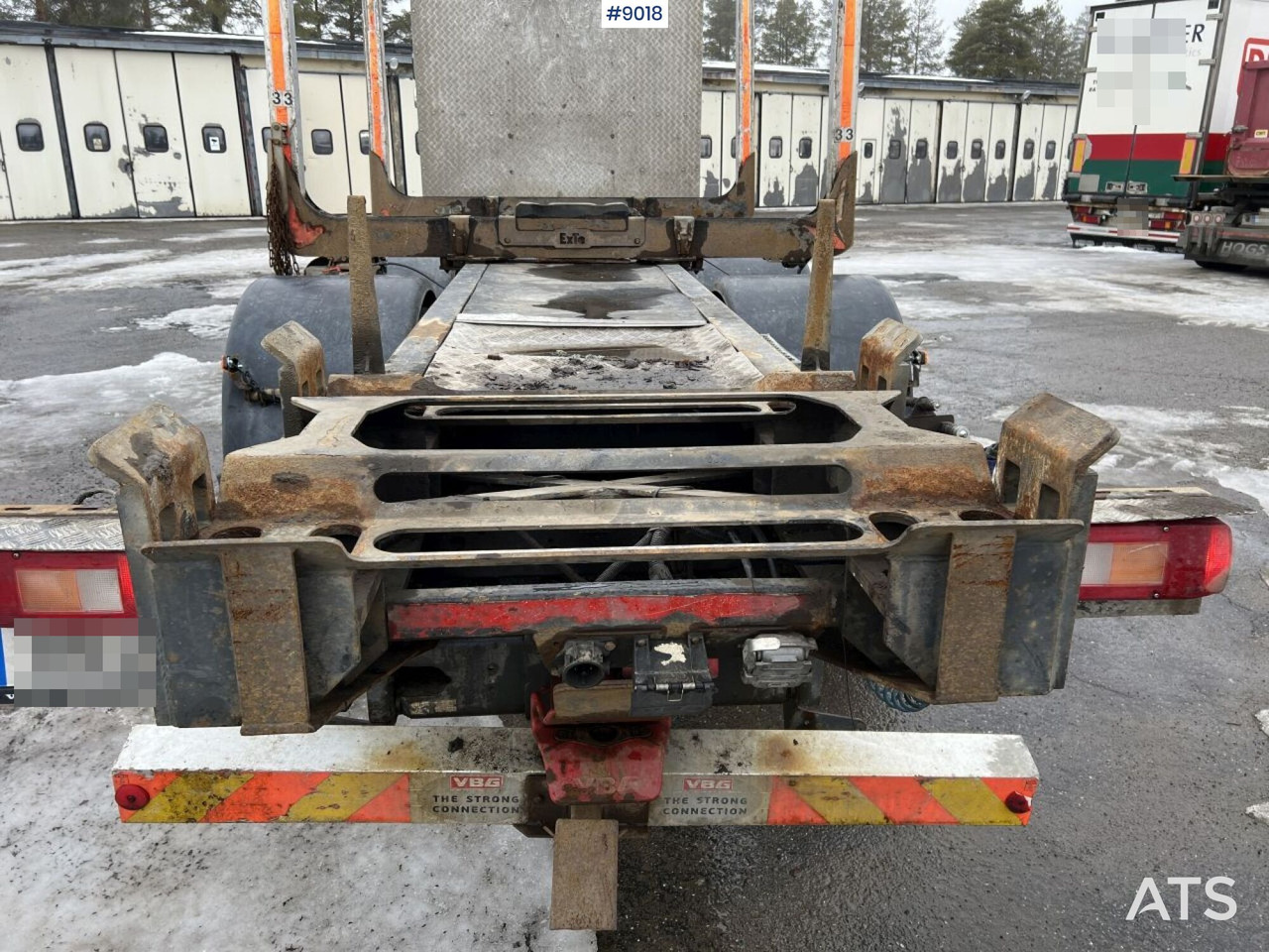 Timber Truck Volvo FH 16 6*4 (SEE VIDEO) - Camión forestal: foto 5 Timber Truck Volvo FH 16 6*4 (SEE VIDEO) - Camión forestal: foto 5