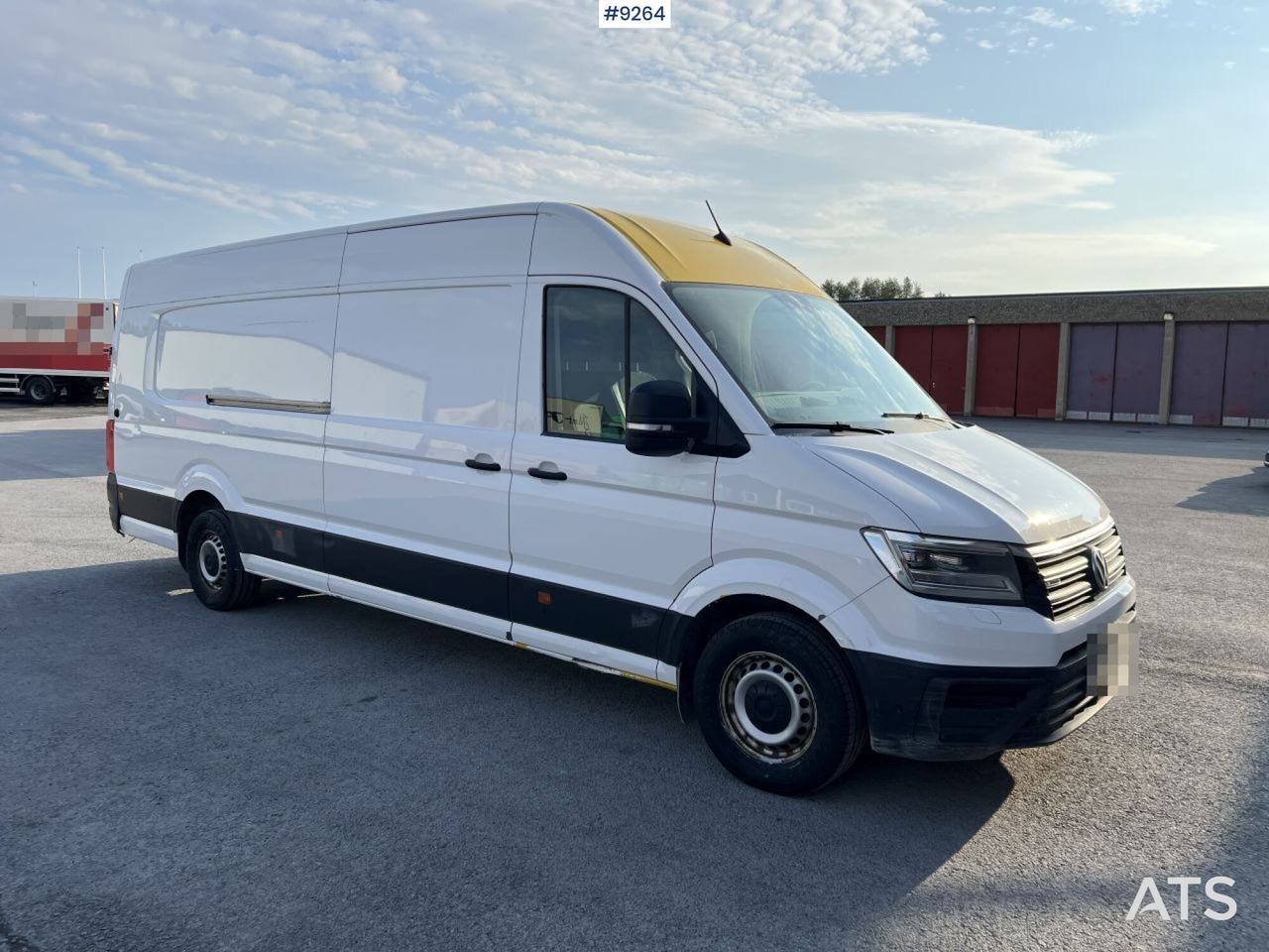 Volkswagen Crafter Maxiskåp Box Truck - Camión caja cerrada: foto 3 Volkswagen Crafter Maxiskåp Box Truck - Camión caja cerrada: foto 3