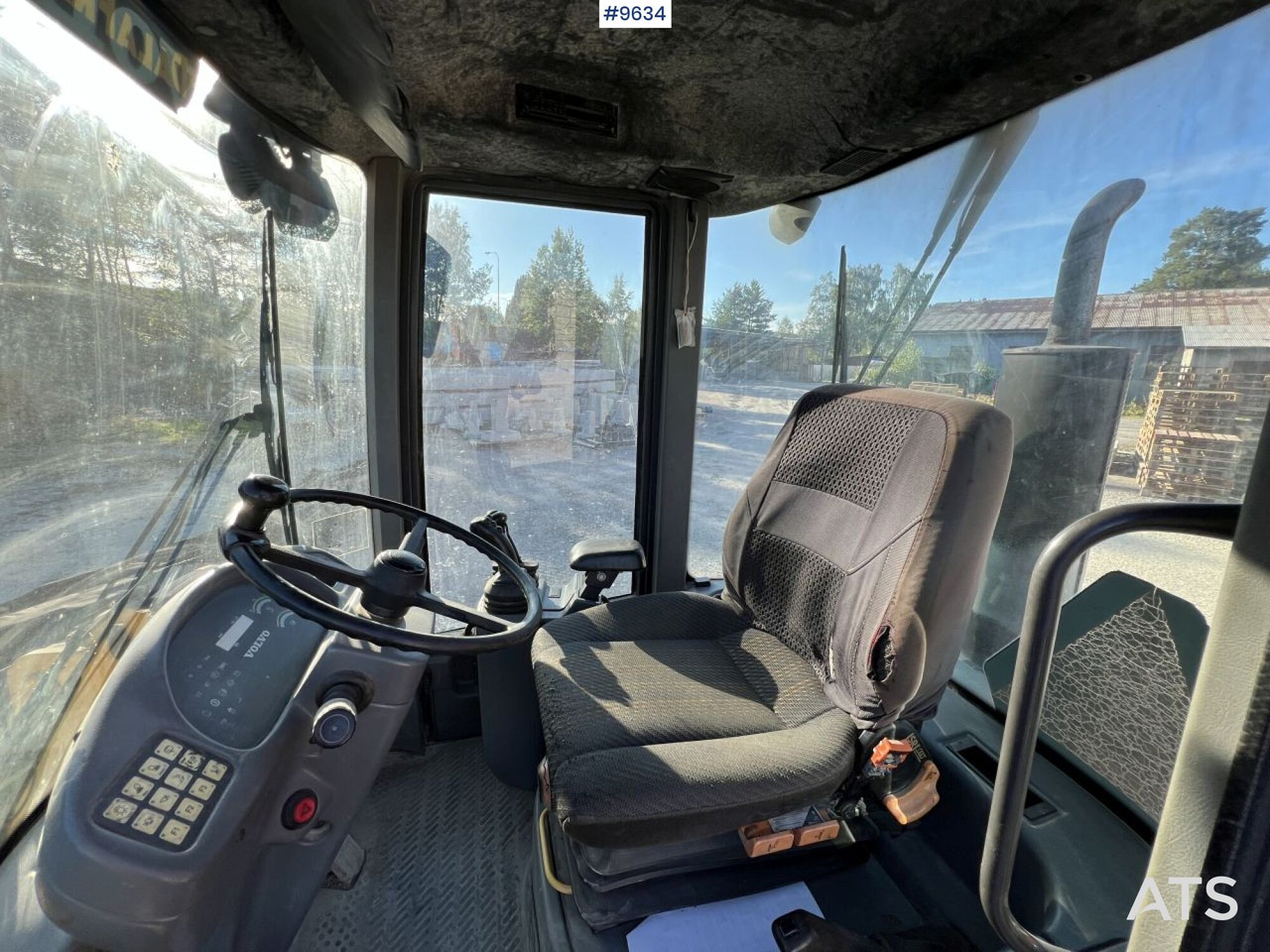 Volvo L30Z Wheel loader with multiple attachments - Cargadora de ruedas: foto 5 Volvo L30Z Wheel loader with multiple attachments - Cargadora de ruedas: foto 5