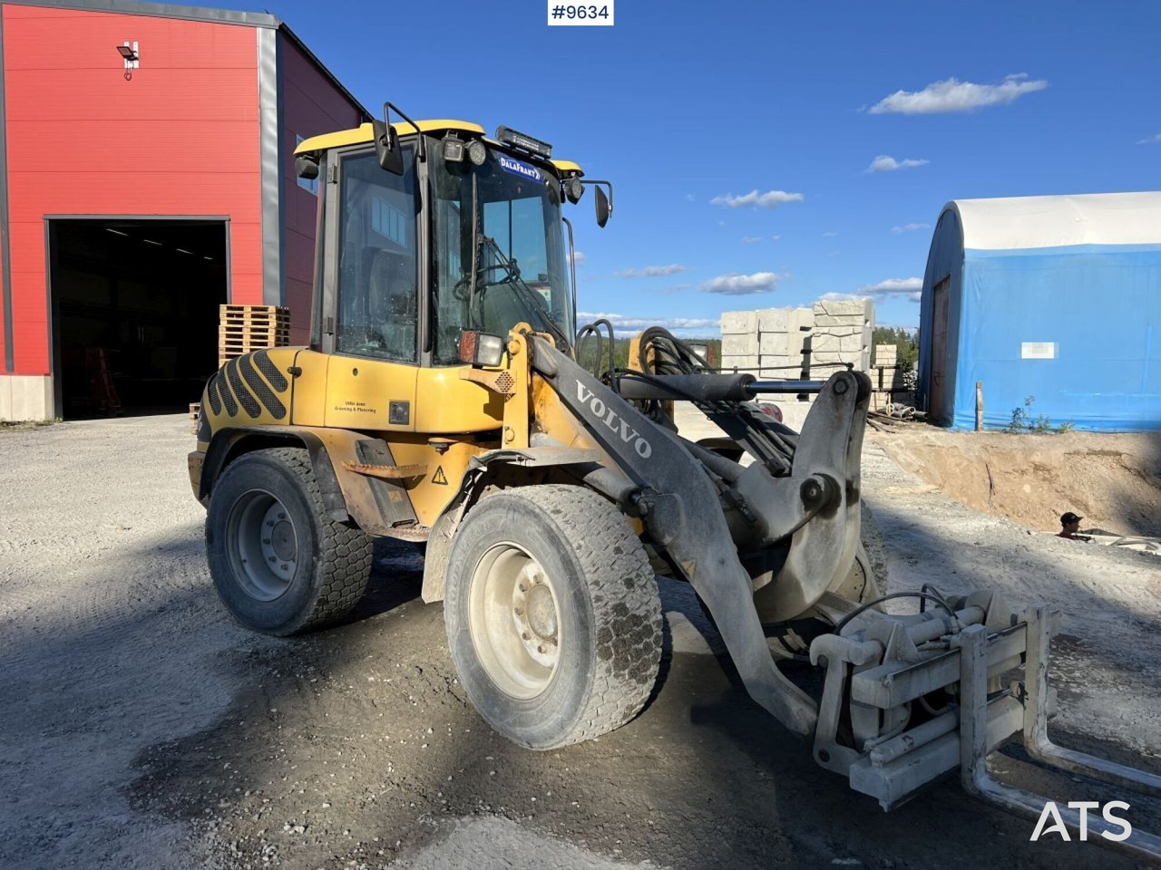 Volvo L30Z Wheel loader with multiple attachments - Cargadora de ruedas: foto 2 Volvo L30Z Wheel loader with multiple attachments - Cargadora de ruedas: foto 2