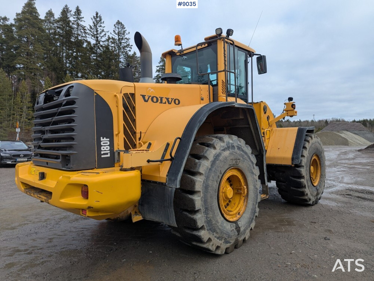 Wheel Loader Volvo L180 F (SEE VIDEO) - Cargadora de ruedas: foto 4 Wheel Loader Volvo L180 F (SEE VIDEO) - Cargadora de ruedas: foto 4