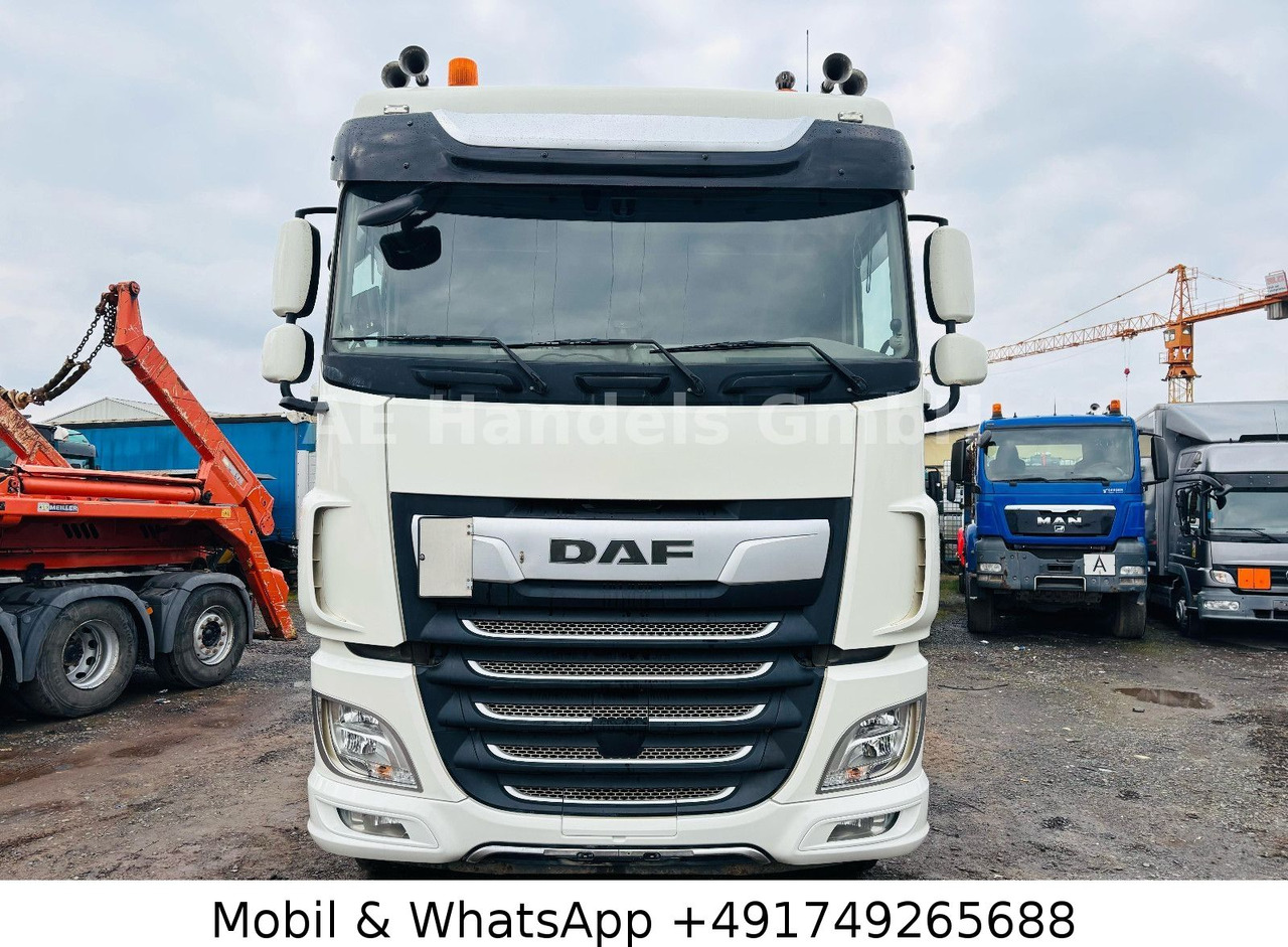 DAF XF 530 SC BL PXP 4x4 *Retarder/Hydr./Standklima - Cabeza tractora: foto 2 DAF XF 530 SC BL PXP 4x4 *Retarder/Hydr./Standklima - Cabeza tractora: foto 2