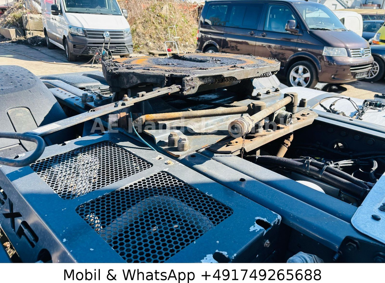 Cabeza tractora nuevo DAF XF 530 SC BL PXP 4x4 *Retarder/Hydr./Standklima: foto 11