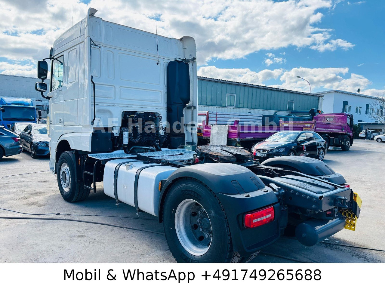 DAF XF 530 SC BL PXP 4x4 *Retarder/Hydr./Standklima - Cabeza tractora: foto 5 DAF XF 530 SC BL PXP 4x4 *Retarder/Hydr./Standklima - Cabeza tractora: foto 5
