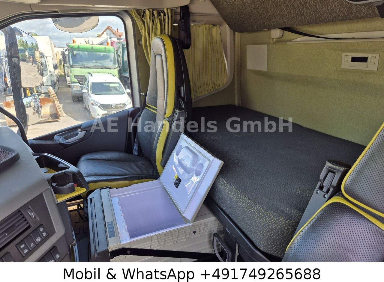 Cabeza tractora Volvo FH 750 Globe XL LL 8x4 *Retarder/Turbo-Compound: foto 24