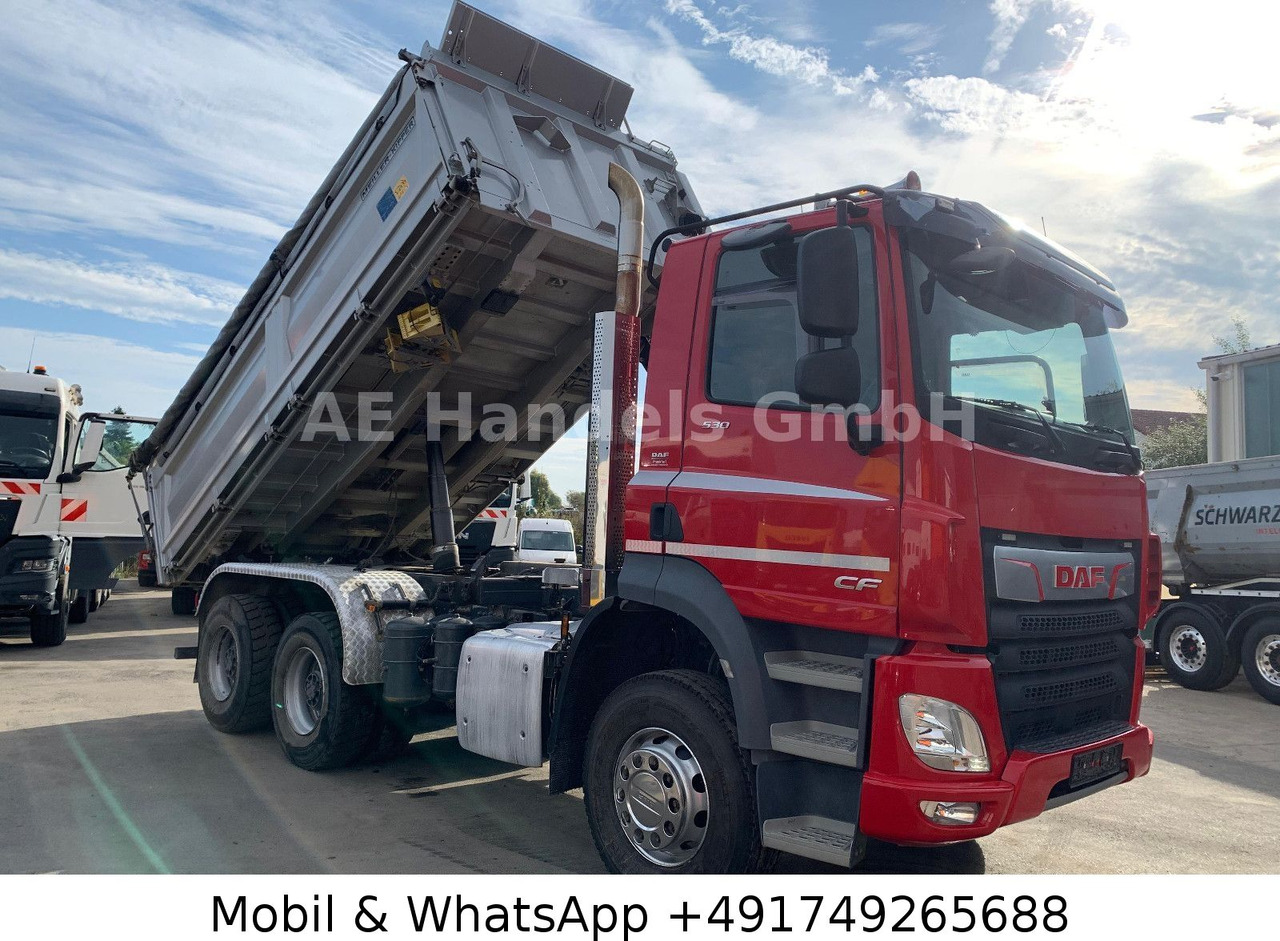 DAF CF 530 6x4 Meiller *Bobmatik/12m³/Standklima/AHK - Camión volquete: foto 1 DAF CF 530 6x4 Meiller *Bobmatik/12m³/Standklima/AHK - Camión volquete: foto 1