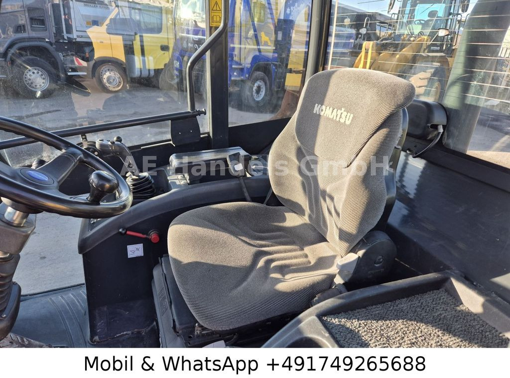 Cargadora de ruedas Komatsu WA70-7 *Schaufel-1,5m³/Gabel/Schnellwechsler: foto 13 Cargadora de ruedas Komatsu WA70-7 *Schaufel-1,5m³/Gabel/Schnellwechsler: foto 13