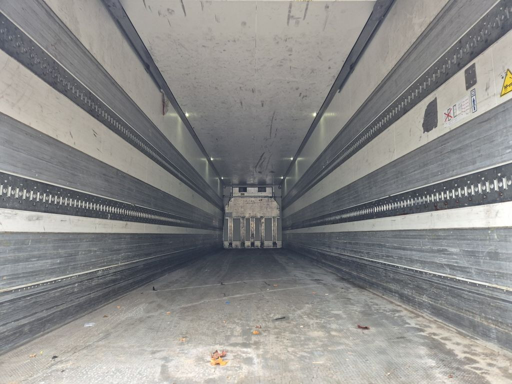 Krone SZ Carrier Vector 1950 *+-30°*Rolltor/Smartboard Krone SZ Carrier Vector 1950 *+-30°*Rolltor/Smartboard - Semirremolque frigorífico: foto 4 Krone SZ Carrier Vector 1950 *+-30°*Rolltor/Smartboard Krone SZ Carrier Vector 1950 *+-30°*Rolltor/Smartboard - Semirremolque frigorífico: foto 4