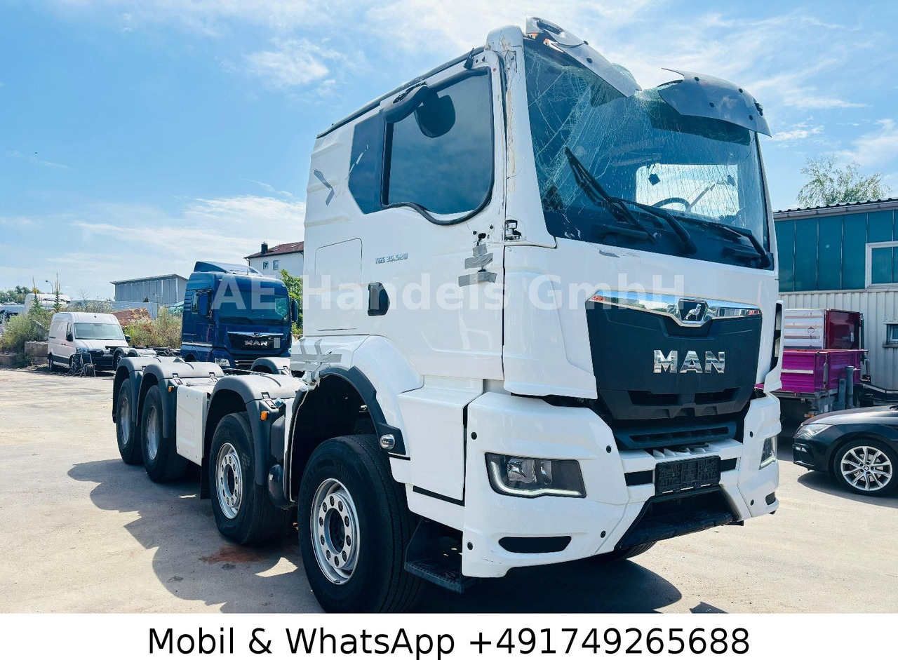 MAN TGS 32.520 GN BB 8x4 *ACC / AP / LED - Camión chasis: foto 3 MAN TGS 32.520 GN BB 8x4 *ACC / AP / LED - Camión chasis: foto 3