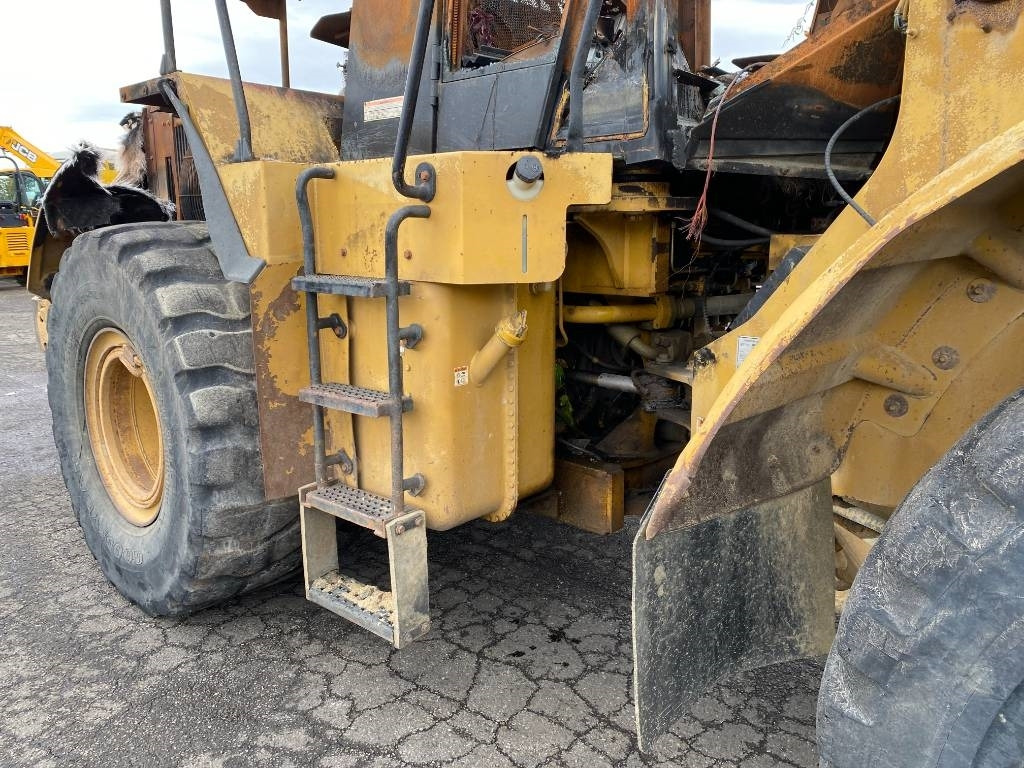 Cargadora de ruedas CAT 966 G endommagée Complete ou pour pièces: foto 48