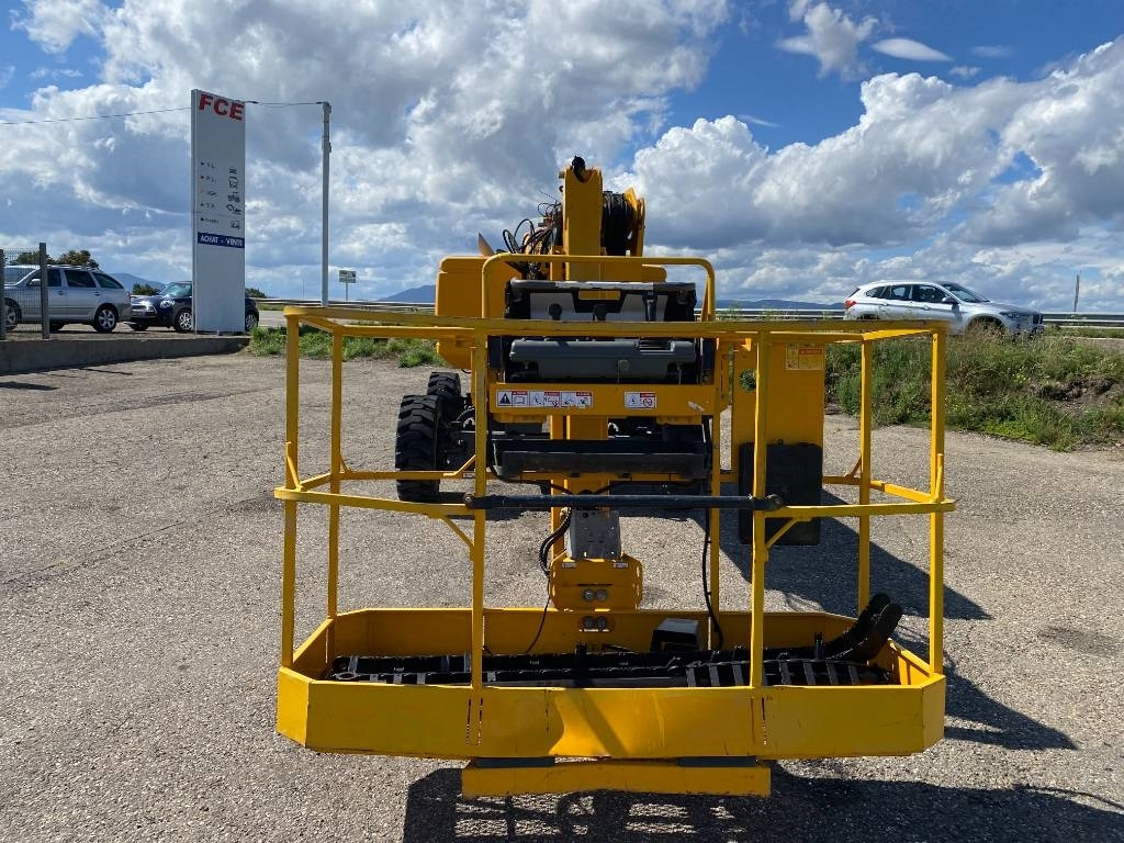 Haulotte HA16 RT/PRO-Certificat CE endommagée - Plataforma articulada: foto 3 Haulotte HA16 RT/PRO-Certificat CE endommagée - Plataforma articulada: foto 3