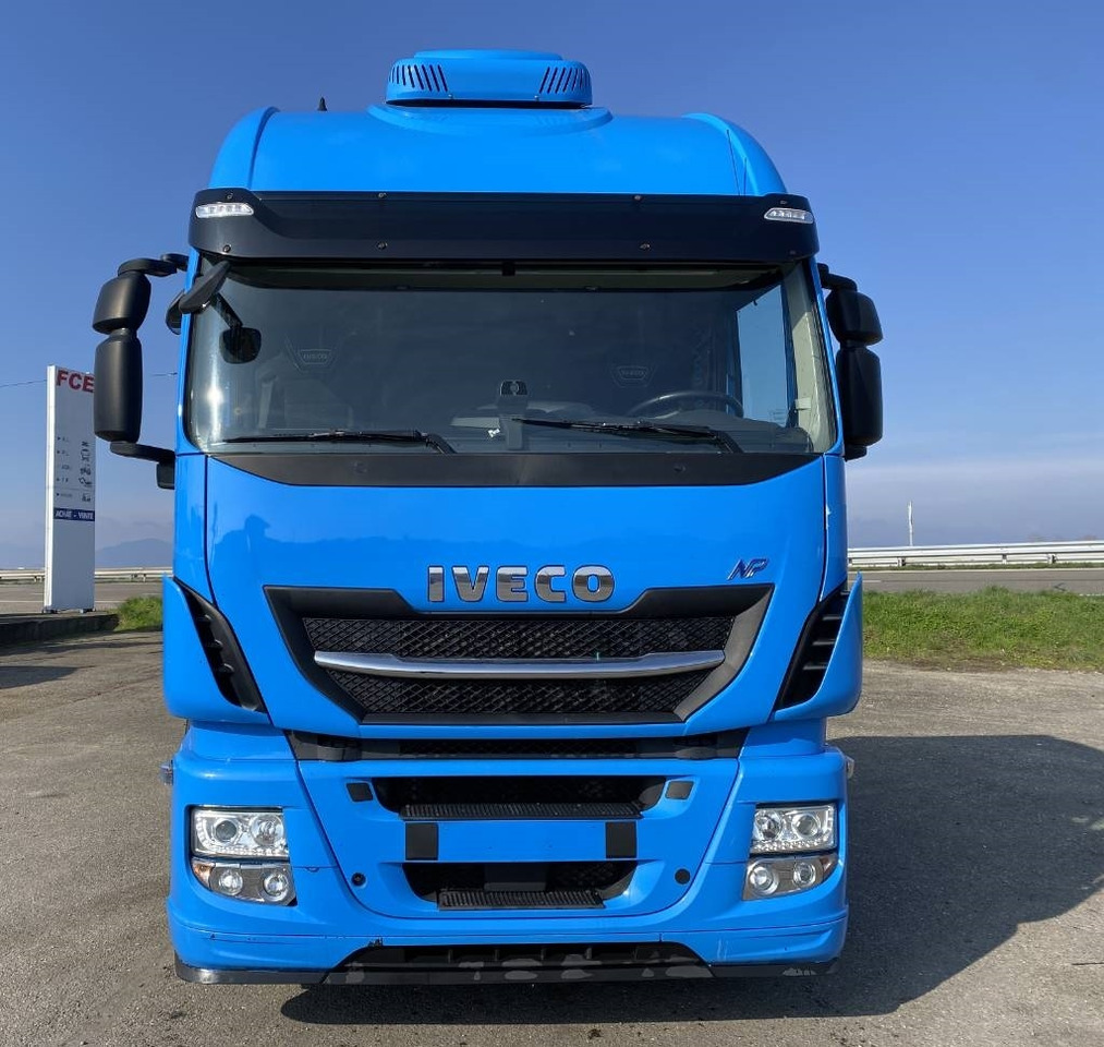Iveco STRALIS 460NP LNG RETARDER - Camión portacontenedore/ Intercambiable: foto 2 Iveco STRALIS 460NP LNG RETARDER - Camión portacontenedore/ Intercambiable: foto 2
