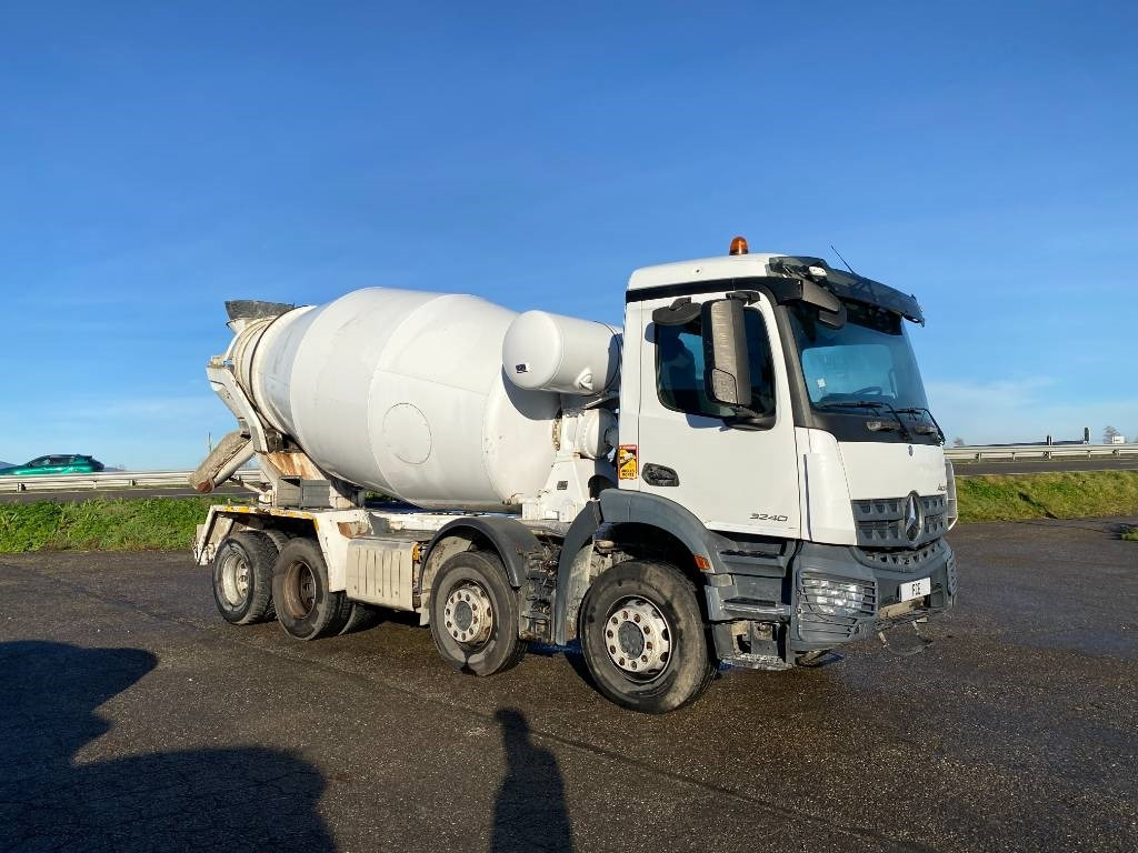 Mercedes-Benz AROCS 3240/EUROMIXBETON 9M3 endommagé - Camión hormigonera: foto 3 Mercedes-Benz AROCS 3240/EUROMIXBETON 9M3 endommagé - Camión hormigonera: foto 3
