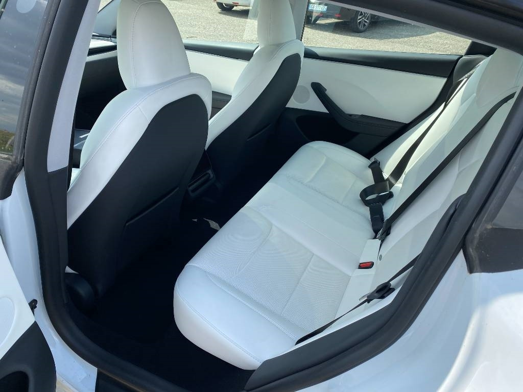 Coche Tesla MODEL 3 5YJ3 Carte Grise Française endommagée: foto 29