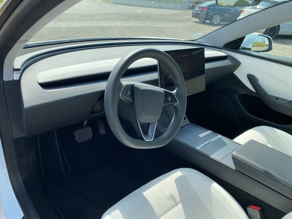 Coche Tesla MODEL 3 5YJ3 Carte Grise Française endommagée: foto 14