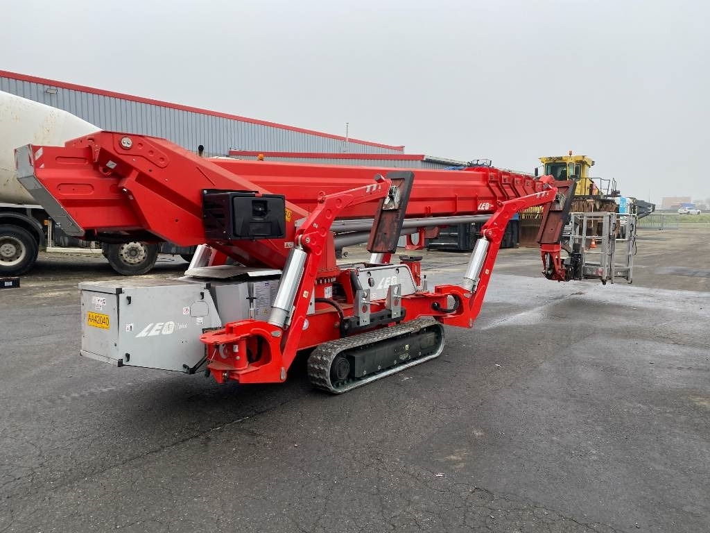 Teupen LEO35T/PLUS a réparer - Plataforma elevadora: foto 4 Teupen LEO35T/PLUS a réparer - Plataforma elevadora: foto 4