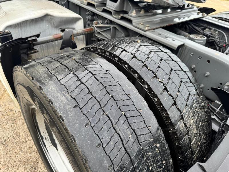 Cabeza tractora DAF XF 510: foto 8