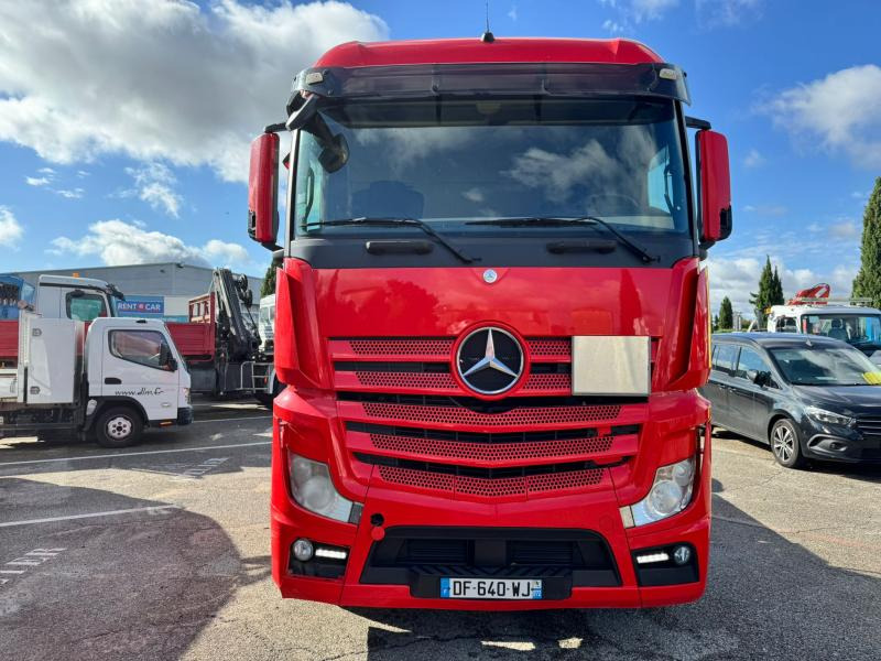 Mercedes Actros 1846 - Cabeza tractora: foto 2 Mercedes Actros 1846 - Cabeza tractora: foto 2