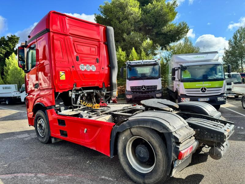 Mercedes Actros 1846 - Cabeza tractora: foto 4 Mercedes Actros 1846 - Cabeza tractora: foto 4