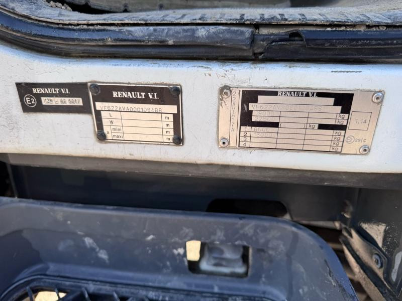 Camión volquete Renault DCI 320: foto 12