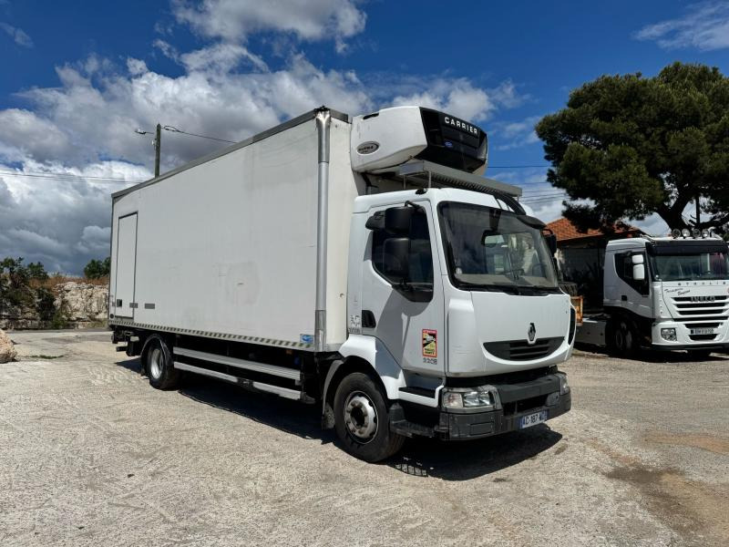 Renault Midlum 220 DXI - Camión frigorífico: foto 3 Renault Midlum 220 DXI - Camión frigorífico: foto 3
