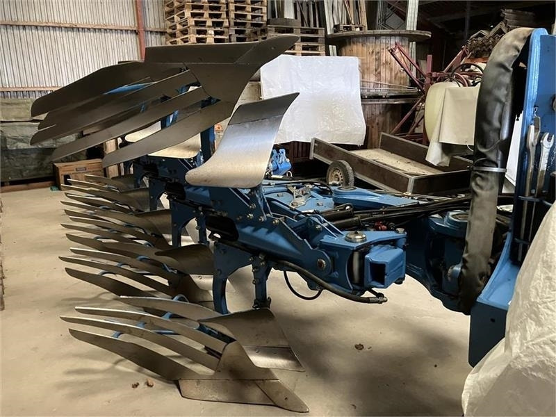 Lemken JUVEL 8VT 5L 100 - Arado: foto 1 Lemken JUVEL 8VT 5L 100 - Arado: foto 1