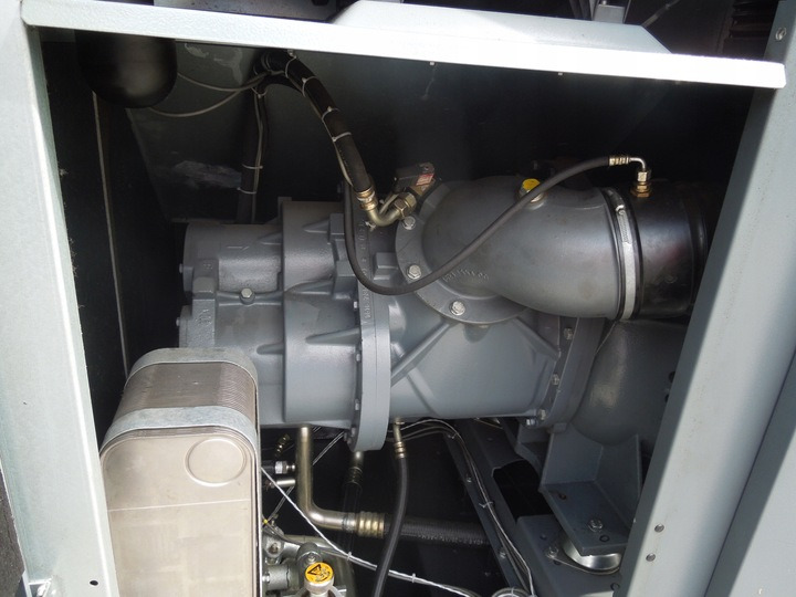 ATLAS COPCO GA110VSD - Compresor de aire: foto 4 ATLAS COPCO GA110VSD - Compresor de aire: foto 4