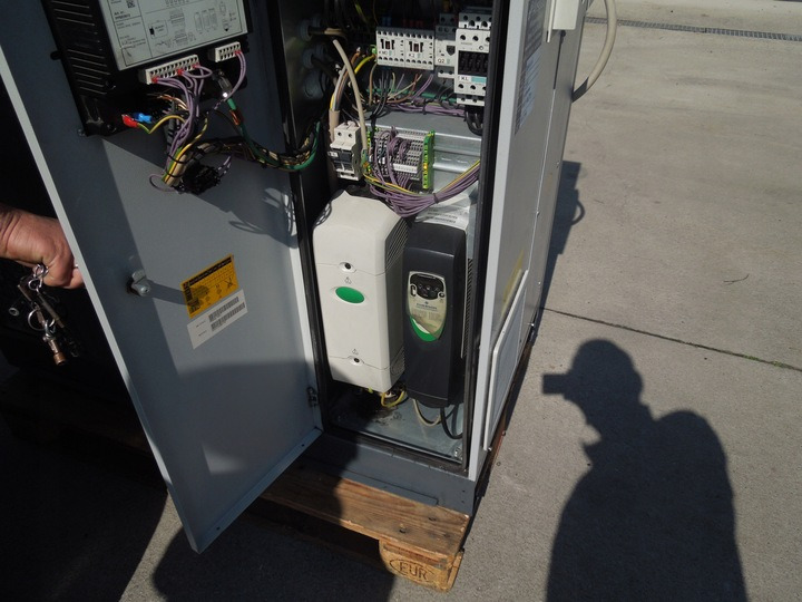 ATLAS COPCO GA15VSDFF - Compresor de aire: foto 4 ATLAS COPCO GA15VSDFF - Compresor de aire: foto 4