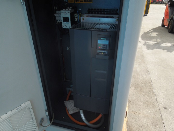 Atlas Copco GA30VSDFF - Compresor de aire: foto 3 Atlas Copco GA30VSDFF - Compresor de aire: foto 3